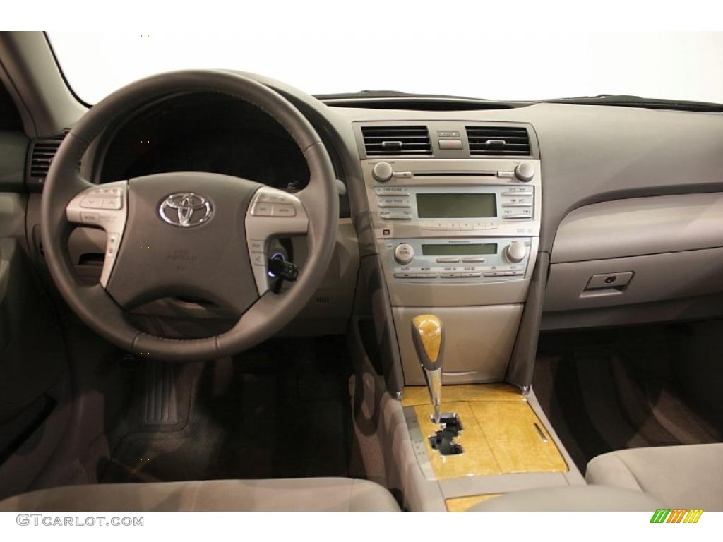 2007 Camry XLE - Barcelona Red Metallic / Ash photo #23