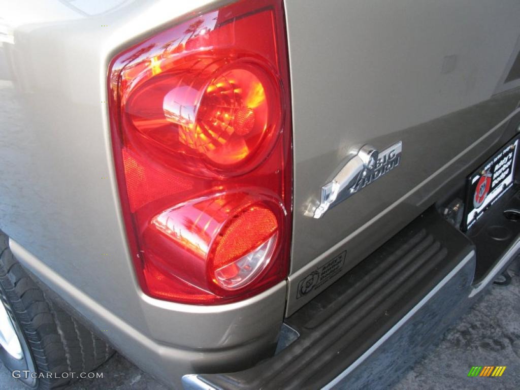 2008 Ram 1500 Big Horn Edition Quad Cab - Light Khaki Metallic / Medium Slate Gray photo #7