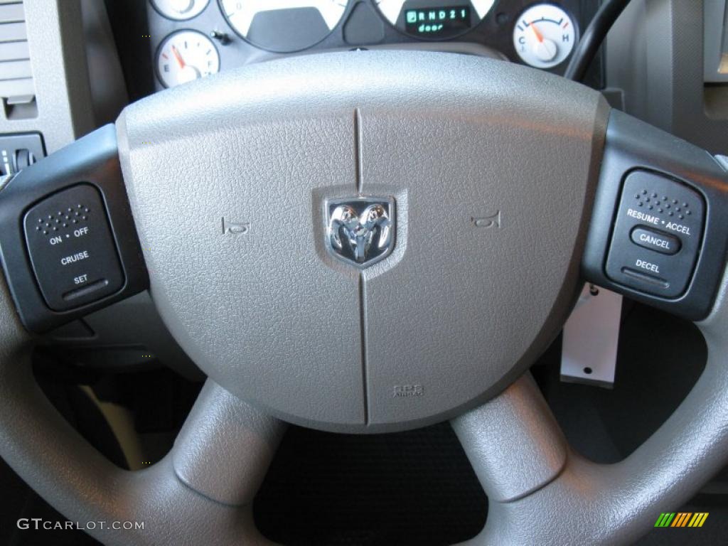 2008 Ram 1500 Big Horn Edition Quad Cab - Light Khaki Metallic / Medium Slate Gray photo #20