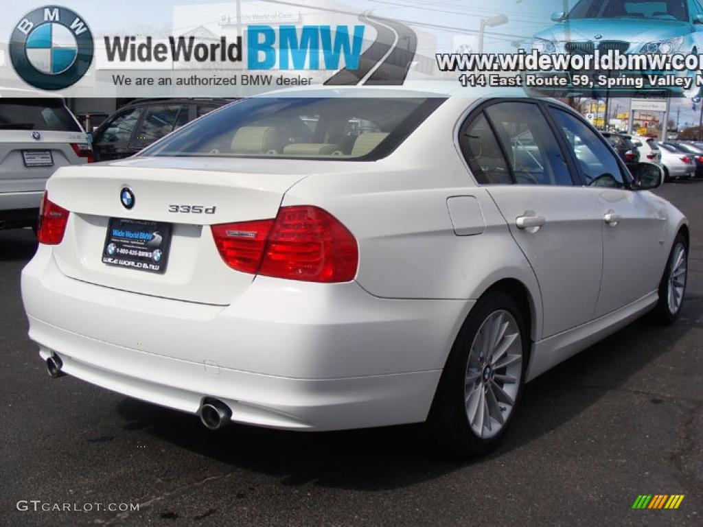 2009 3 Series 335d Sedan - Alpine White / Beige photo #4
