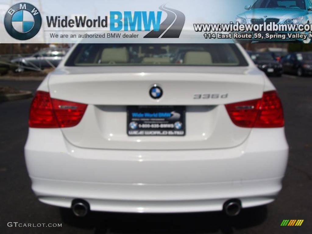 2009 3 Series 335d Sedan - Alpine White / Beige photo #5