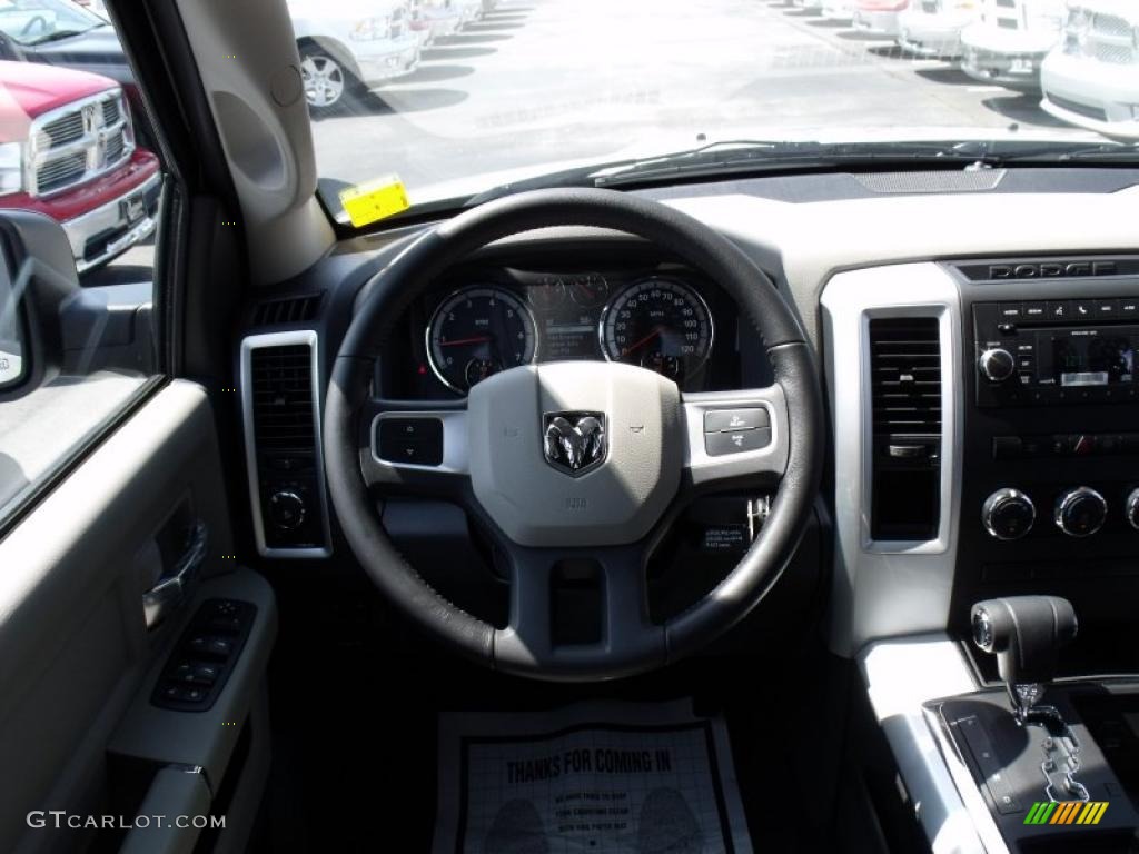 2010 Ram 1500 Big Horn Quad Cab - Light Graystone Pearl / Dark Slate/Medium Graystone photo #13