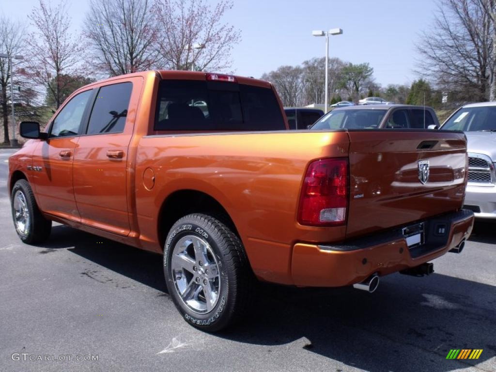 2010 Ram 1500 SLT Crew Cab - Mango Tango Pearl / Dark Slate Gray photo #2