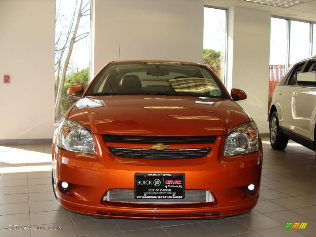 2007 Cobalt SS Supercharged Coupe - Sunburst Orange Metallic / Ebony photo #2