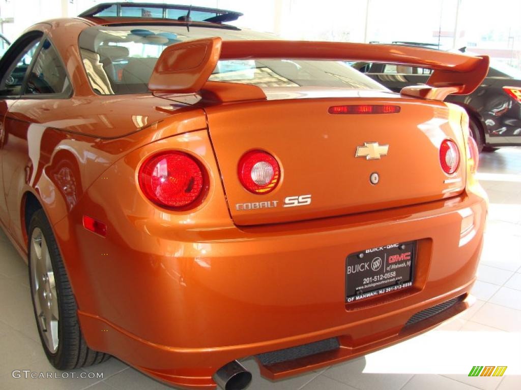 2007 Cobalt SS Supercharged Coupe - Sunburst Orange Metallic / Ebony photo #6