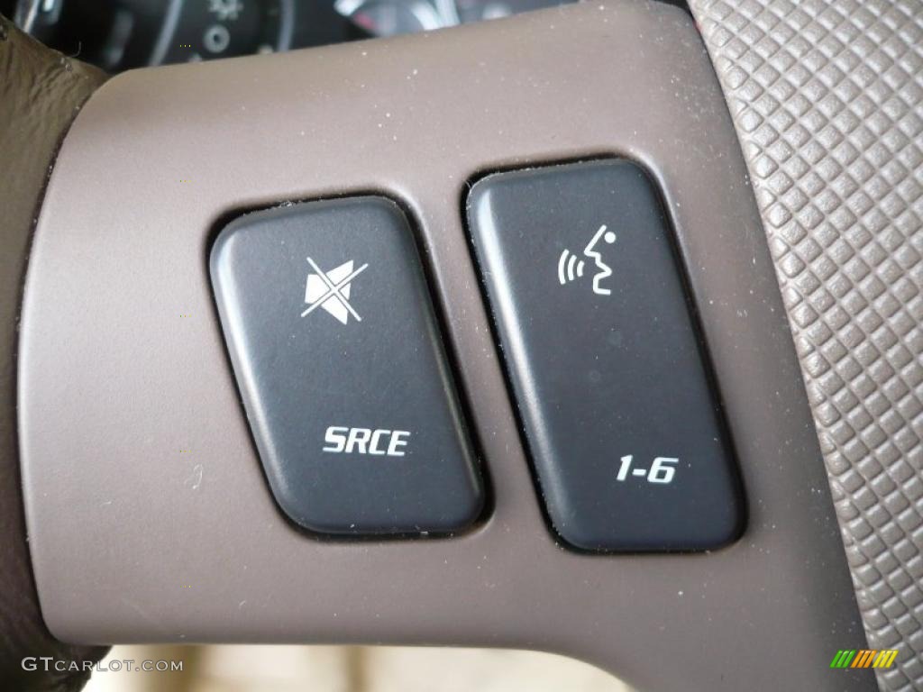 2006 SRX V6 - Infrared / Cashmere photo #23
