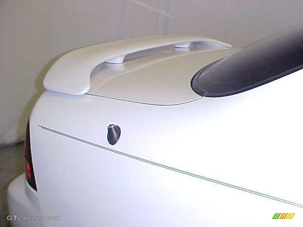 1998 Maxima  - Arctic White Pearl Metallic / Black photo #11