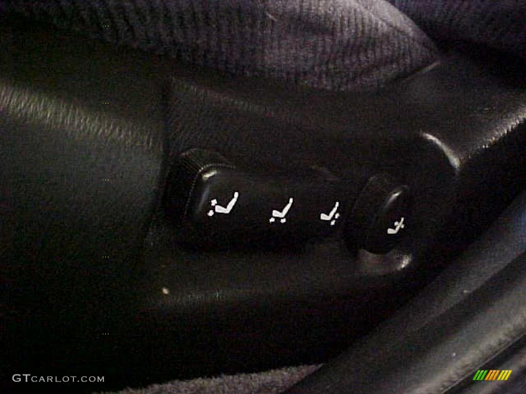 1998 Maxima  - Arctic White Pearl Metallic / Black photo #17