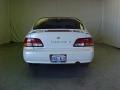 Arctic White Pearl Metallic - Maxima  Photo No. 20
