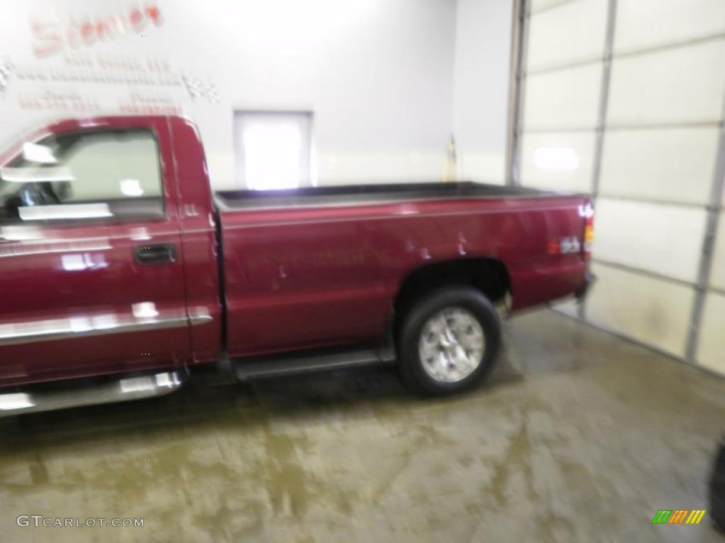 2005 Sierra 1500 SLE Regular Cab 4x4 - Sport Red Metallic / Dark Pewter photo #3