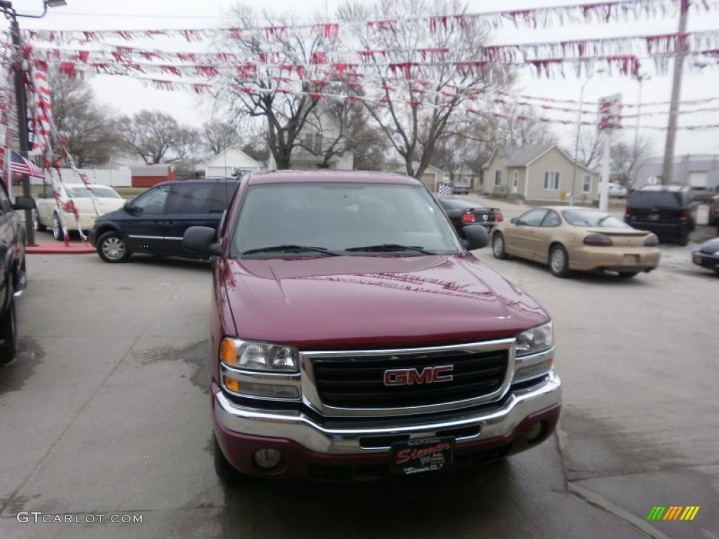 2005 Sierra 1500 SLE Regular Cab 4x4 - Sport Red Metallic / Dark Pewter photo #37