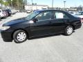Black - Camry LE Photo No. 2
