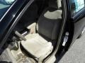 Black - Camry LE Photo No. 4