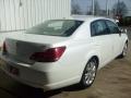 Blizzard White Pearl - Avalon XLS Photo No. 4