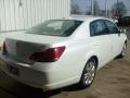 2009 Blizzard White Pearl Toyota Avalon XLS  photo #4