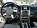 Cool Vanilla - 300 C HEMI Photo No. 14