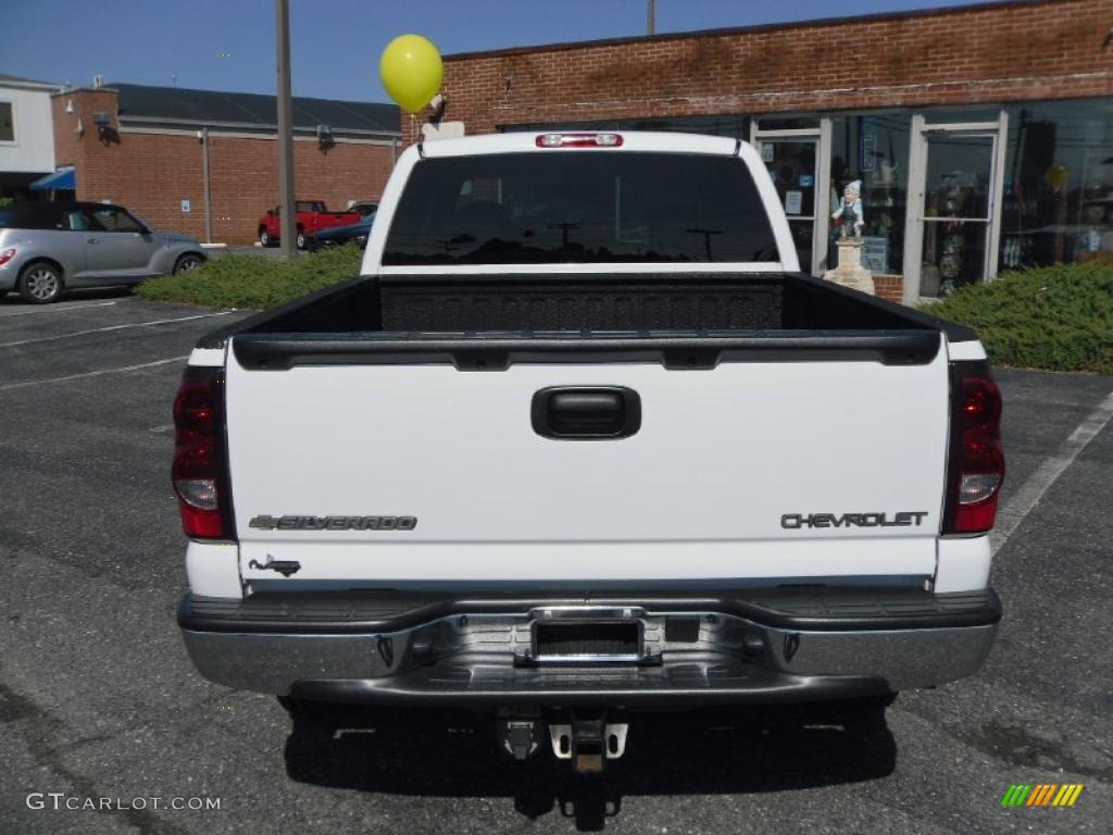 2004 Silverado 1500 LS Extended Cab 4x4 - Summit White / Dark Charcoal photo #3