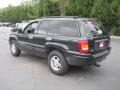 2004 Brillant Black Crystal Pearl Jeep Grand Cherokee Laredo  photo #3
