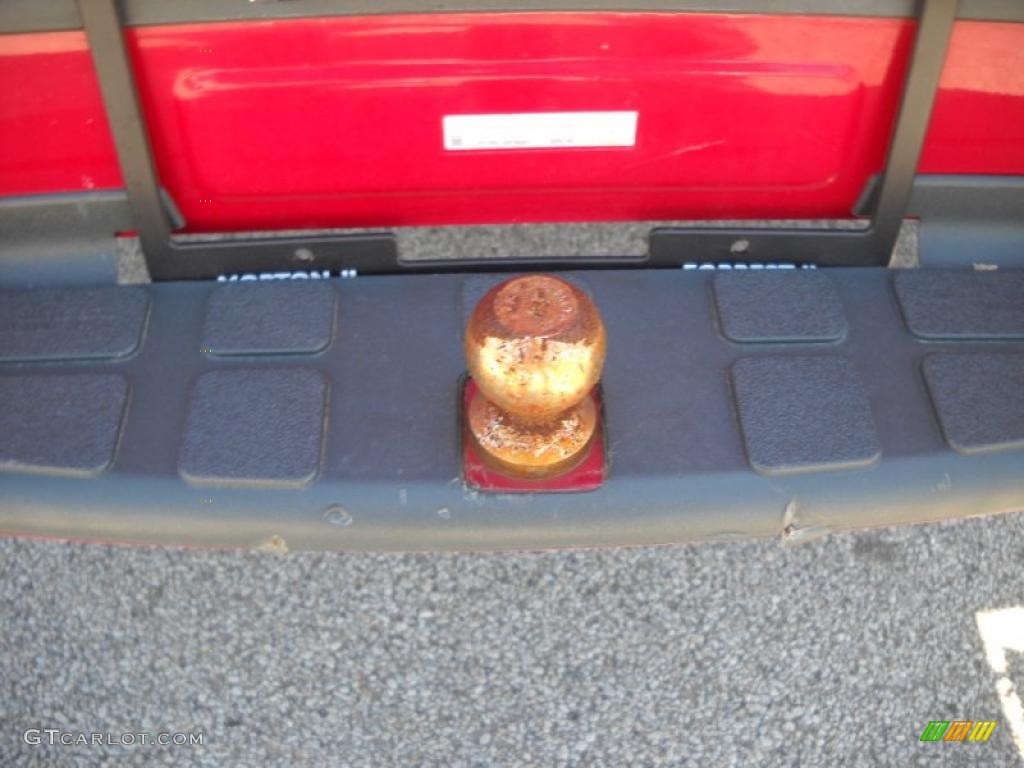 2000 Sonoma SLS Sport Extended Cab 4x4 - Fire Red / Graphite photo #10