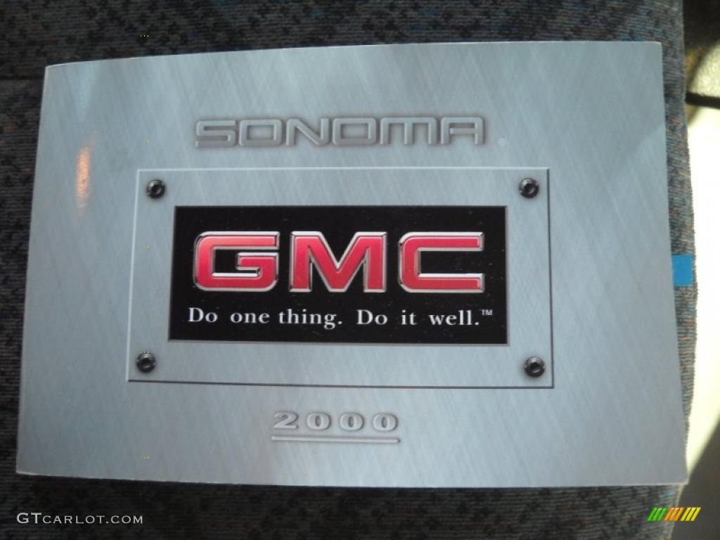 2000 Sonoma SLS Sport Extended Cab 4x4 - Fire Red / Graphite photo #26