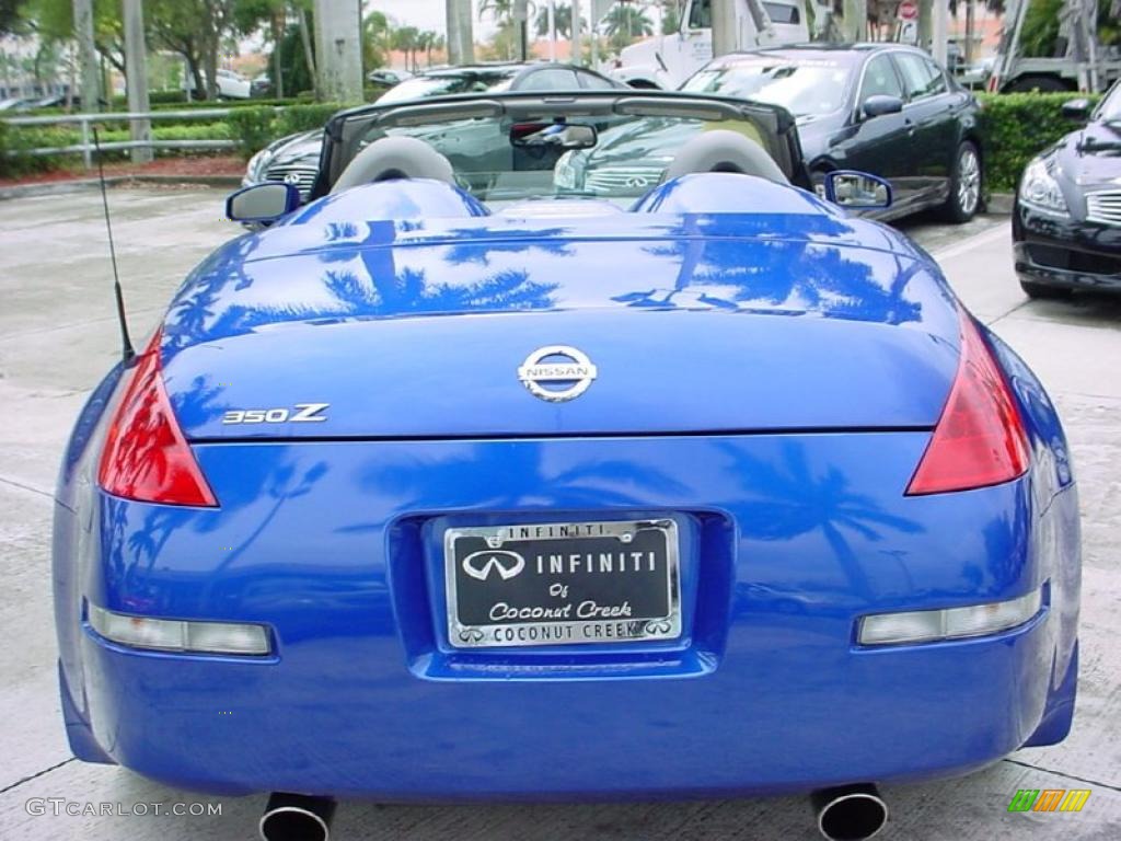 2006 350Z Touring Roadster - Daytona Blue Metallic / Frost Leather photo #5