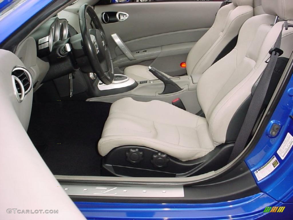 2006 350Z Touring Roadster - Daytona Blue Metallic / Frost Leather photo #13