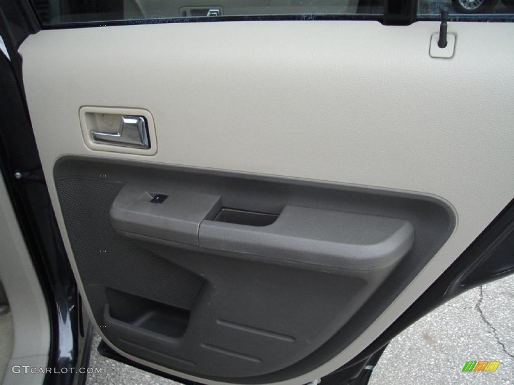 2007 Edge SE AWD - Carbon Metallic / Medium Light Stone photo #18