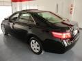 Black - Camry LE Photo No. 4