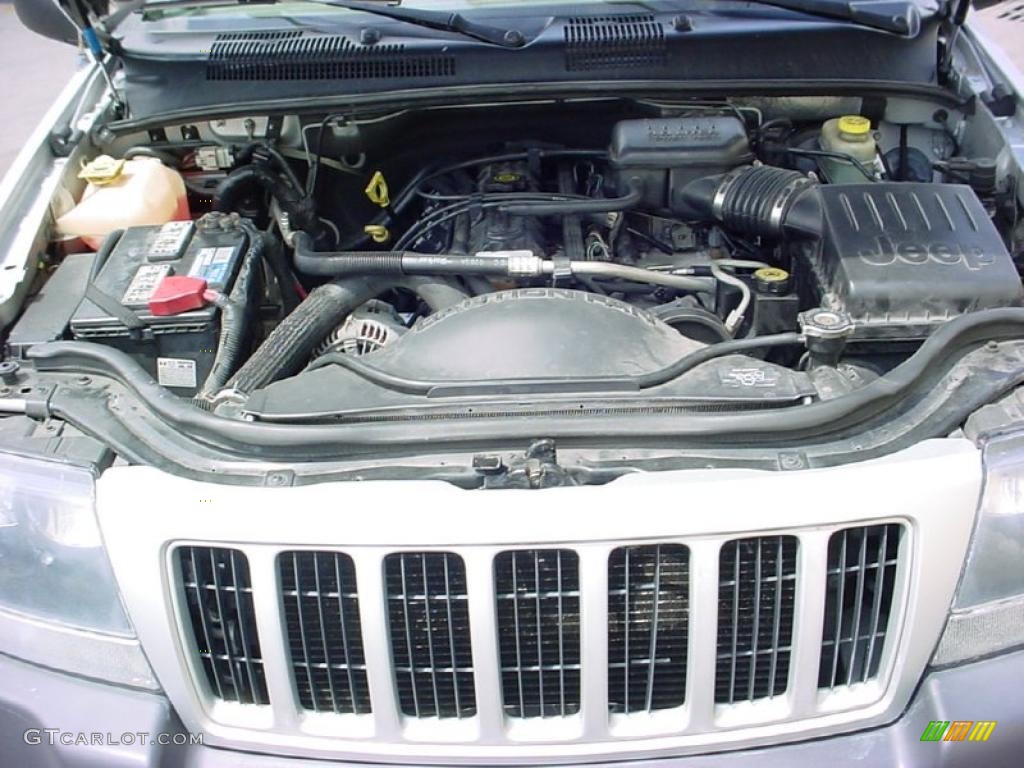 2004 Grand Cherokee Laredo - Bright Silver Metallic / Sandstone photo #19