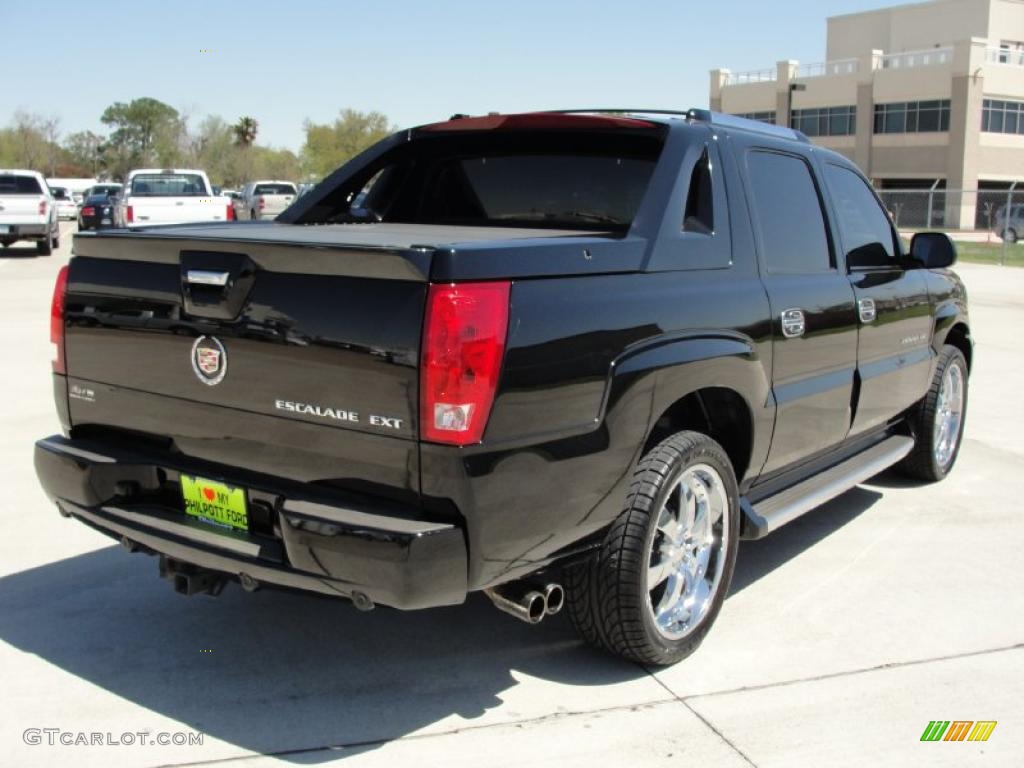 2006 Escalade EXT AWD - Black Raven / Pewter photo #3