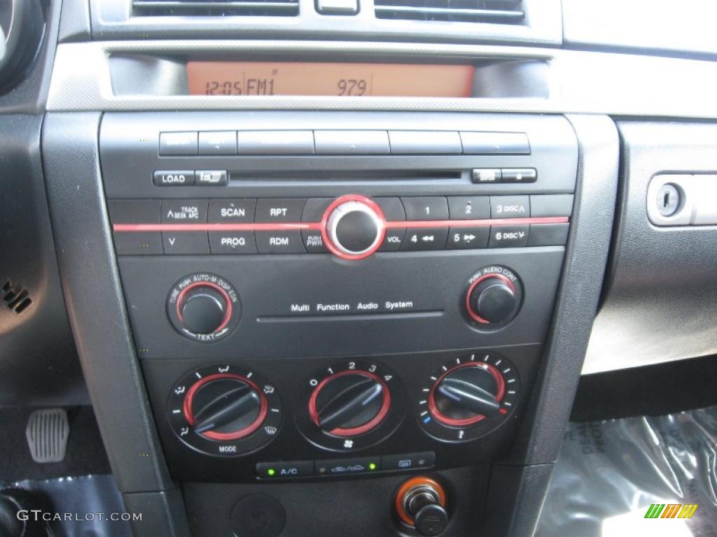 2005 MAZDA3 s Hatchback - Velocity Red Mica / Black/Red photo #16
