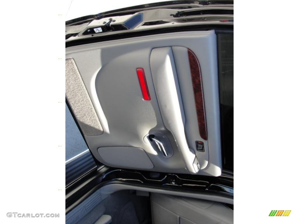 2006 Escalade EXT AWD - Black Raven / Pewter photo #36