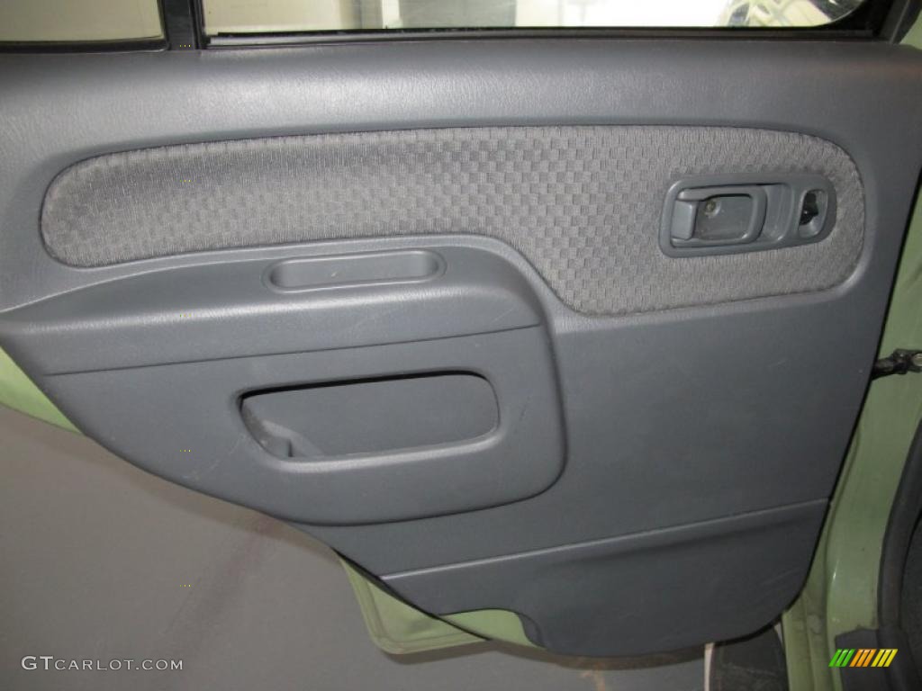2003 Xterra XE V6 - Canteen Green Metallic / Gray photo #19