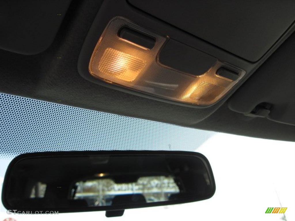 2003 CR-V EX 4WD - Taffeta White / Black photo #20