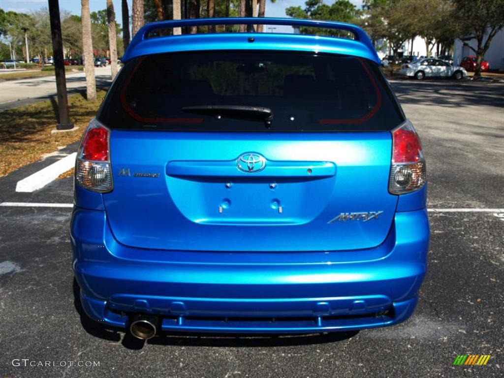 2007 Matrix  - Speedway Blue Pearl / Dark Charcoal photo #4