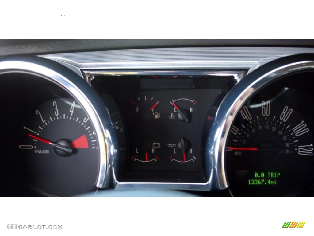 2008 Mustang V6 Premium Coupe - Dark Candy Apple Red / Dark Charcoal photo #16