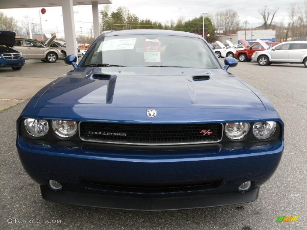 2010 Challenger R/T - Deep Water Blue Pearl / Dark Slate Gray photo #6