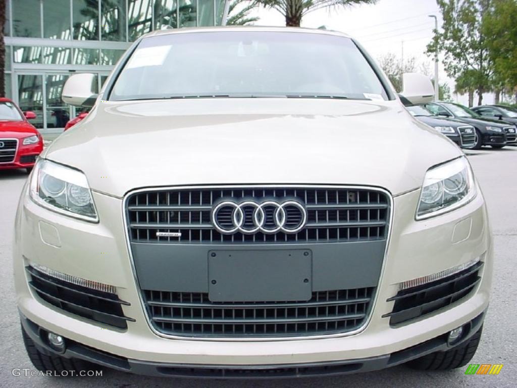 2007 Q7 3.6 Premium quattro - Bahia Beige Metallic / Cardamom Beige photo #9