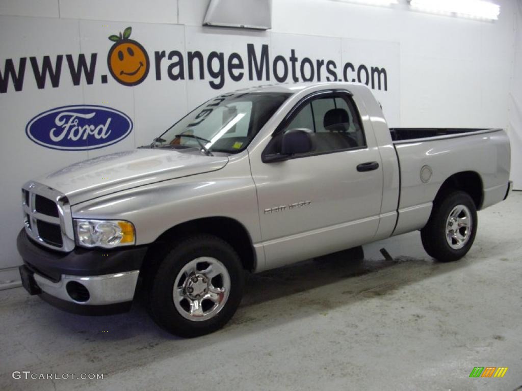 2004 Ram 1500 ST Regular Cab - Bright Silver Metallic / Dark Slate Gray photo #1