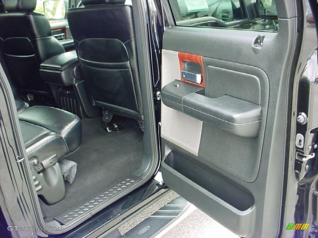 2006 F150 Lariat SuperCrew - Black / Black photo #15