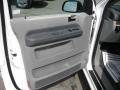 2004 Vibrant White Ford Freestar SEL  photo #23