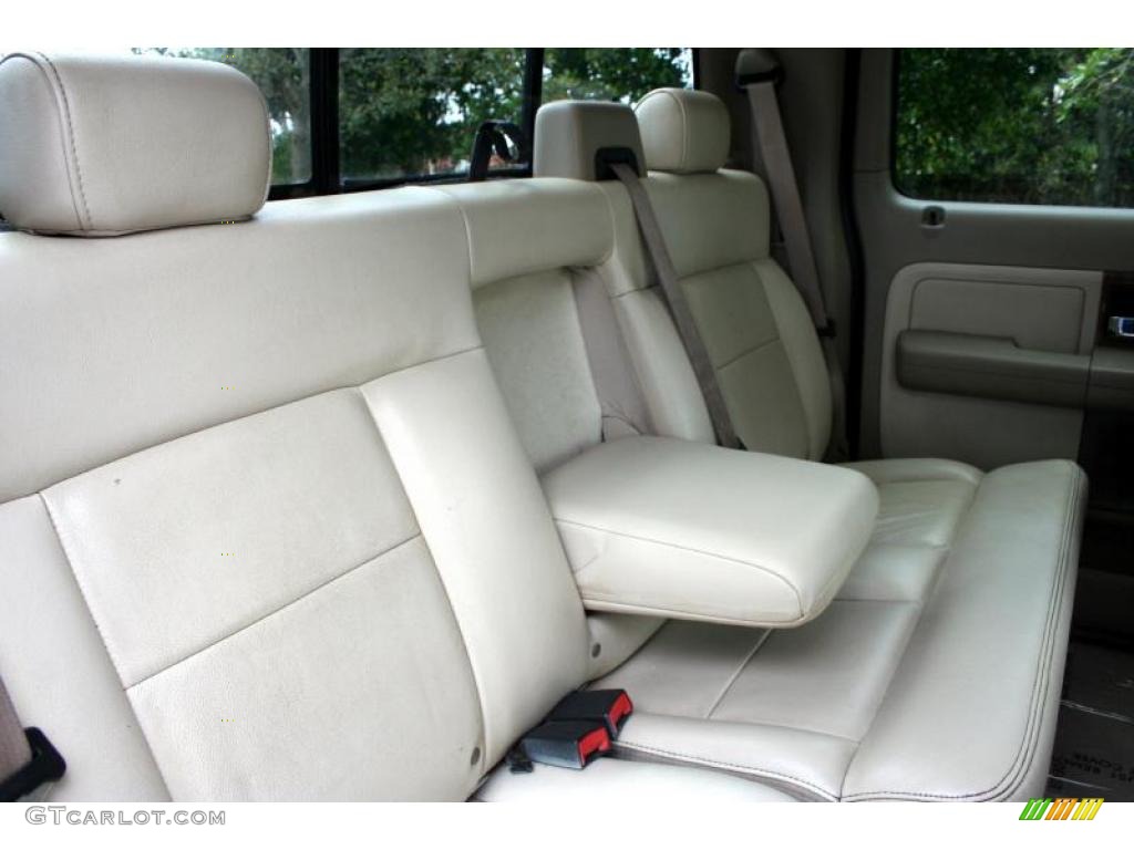 2004 F150 Lariat SuperCrew 4x4 - Aspen Green Metallic / Tan photo #44