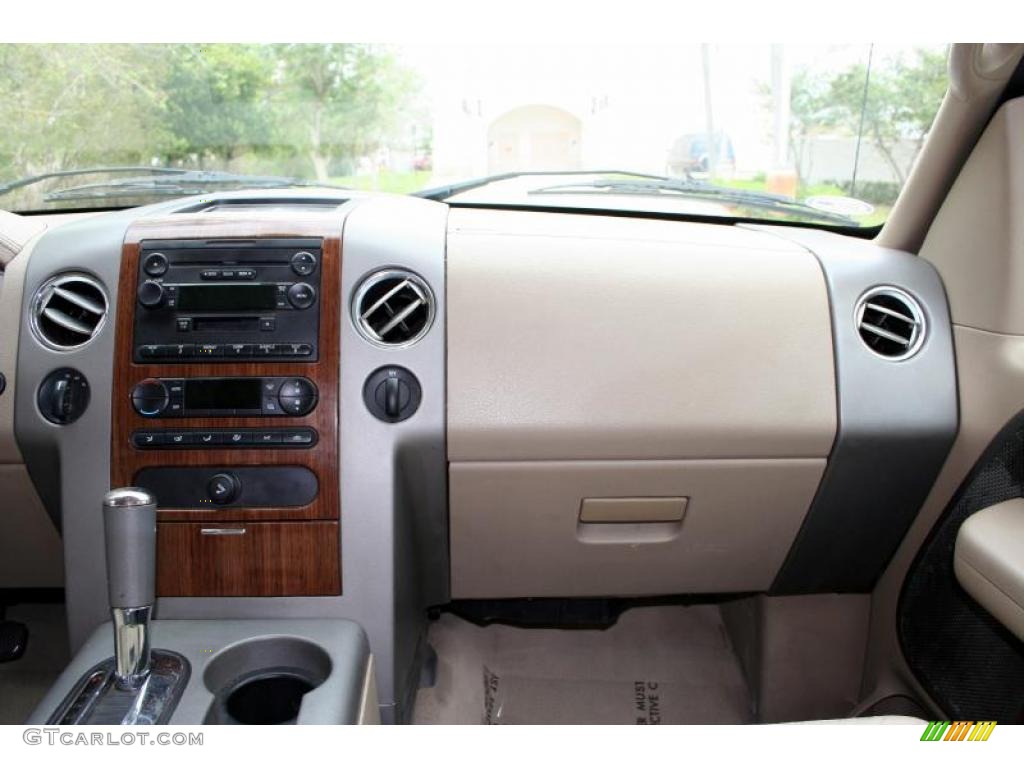 2004 F150 Lariat SuperCrew 4x4 - Aspen Green Metallic / Tan photo #58