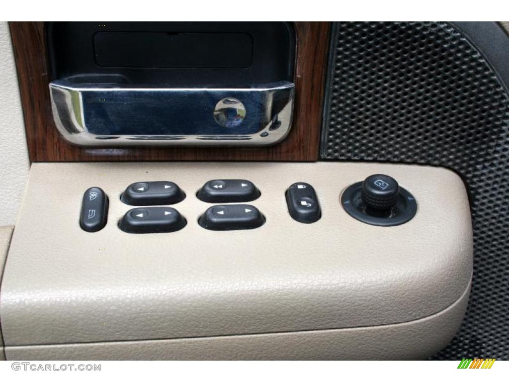 2004 F150 Lariat SuperCrew 4x4 - Aspen Green Metallic / Tan photo #83