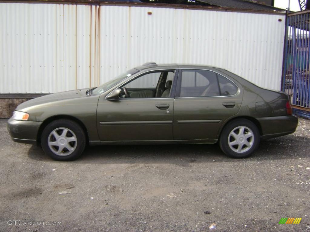 1998 Altima GLE - Green Pearl Metallic / Tan photo #1