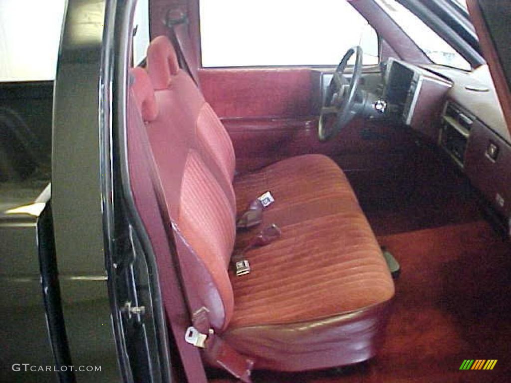 1992 S10 Regular Cab - Midnight Black / Red photo #8