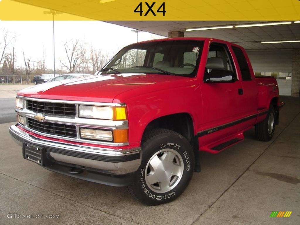 1997 C/K K1500 Silverado Extended Cab 4x4 - Victory Red / Medium Dark Pewter photo #1