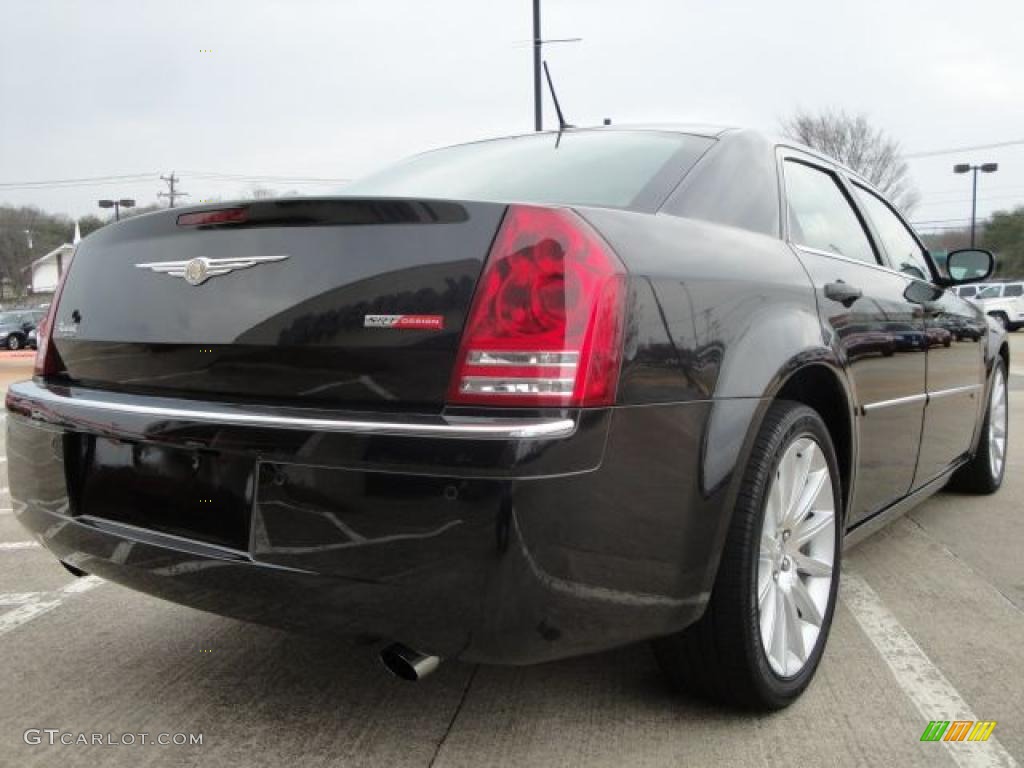 2008 300 C HEMI - Brilliant Black Crystal Pearl / Dark Slate Gray photo #3