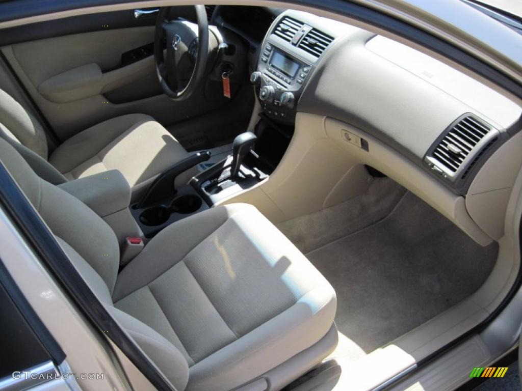 2007 Accord LX Sedan - Desert Mist Metallic / Ivory photo #16