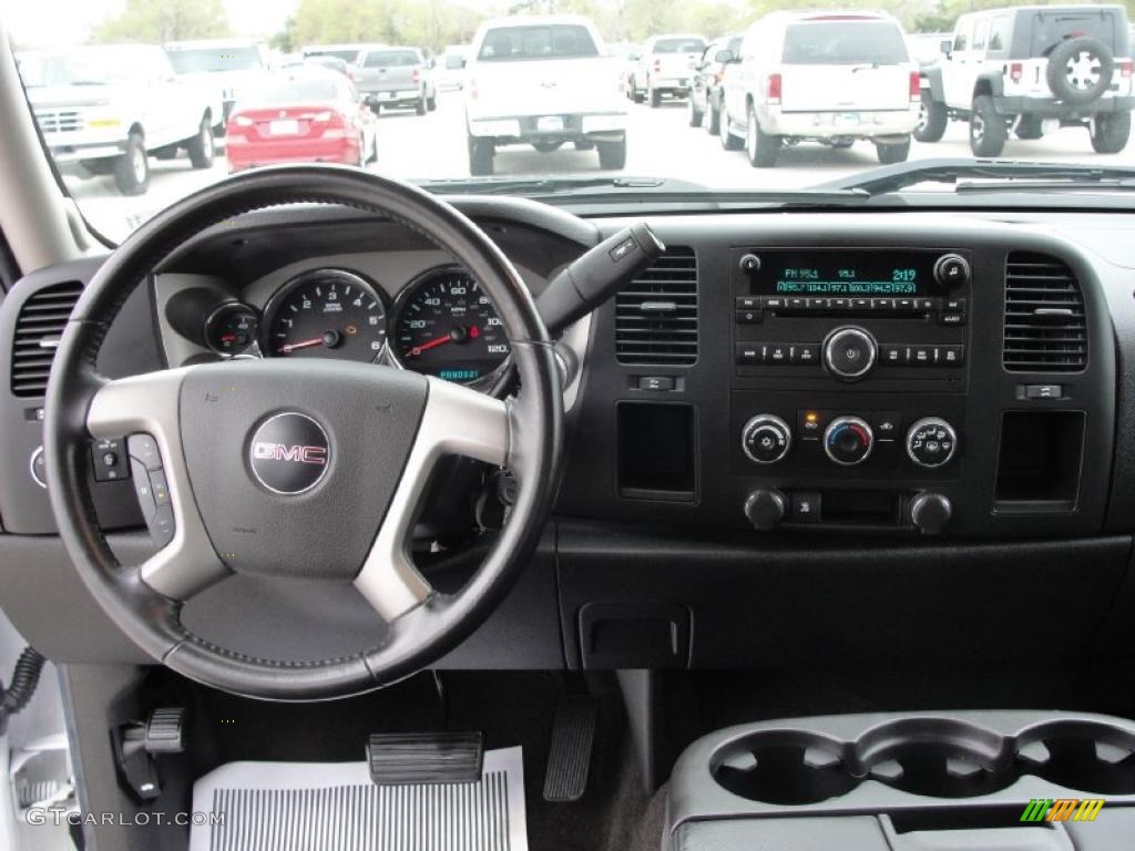 2008 Sierra 1500 SLE Crew Cab - Summit White / Ebony photo #34